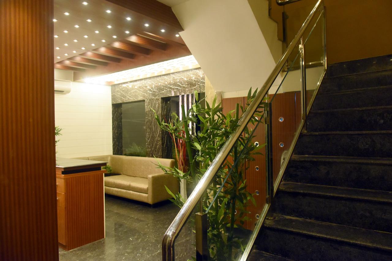 Hotel Olive Grand Chennai Esterno foto