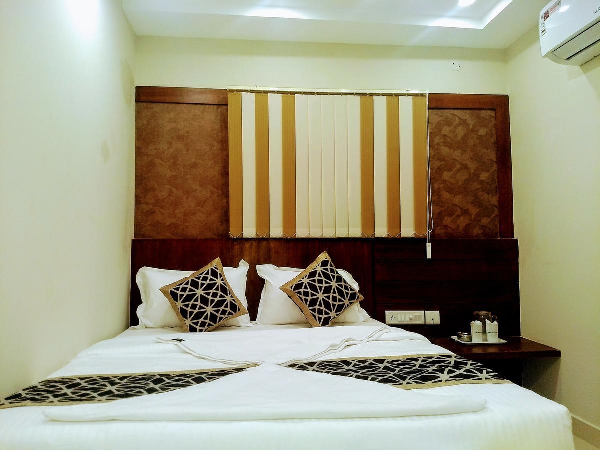 Hotel Olive Grand Chennai Esterno foto